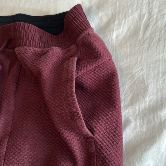 Lululemon At Ease Joggers - Picture 2 of 6